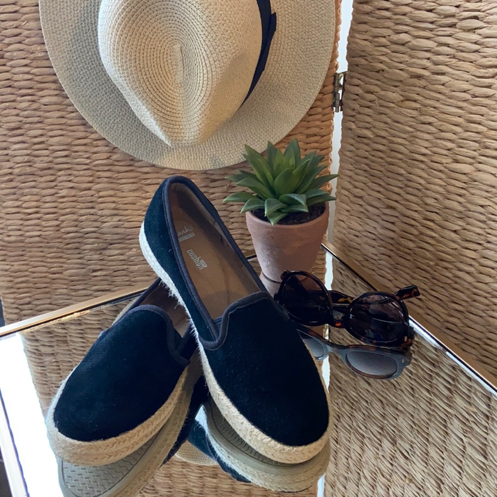 ⭐️⭐️Clarks - Azella Theoni - Black Suede, Slip-on, Espadrilles-Size 8